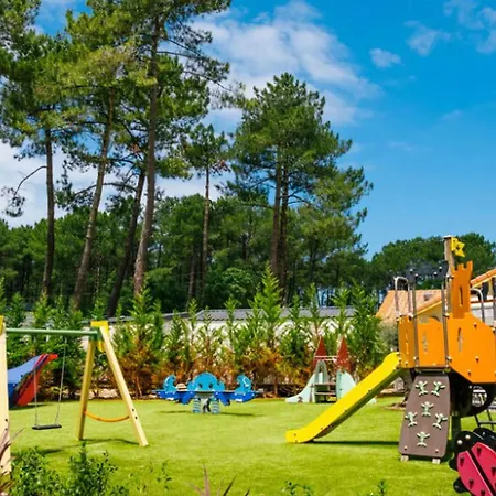 Mobil A Avec Terrasse - Api-1-52-1420 Camping Messanges (Landes)