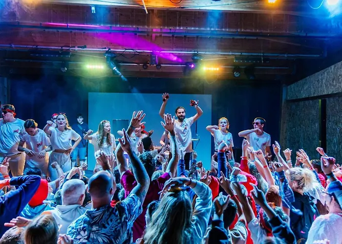 Mobil A Avec Terrasse - Api-1-52-1420 مكان تخييم *